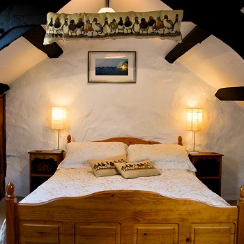 Barn and Hayloft Bedroom - self catering accommodation